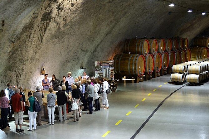 ALBANIA tour - Rozafa, Skadar lake, Niagara waterfalls, Shkodra - Two hours in Shkodra’s old center