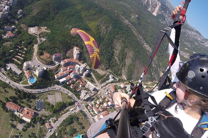 Bečići Standard Paragliding Montenegro /All-inclusive - Taking off above Bečići Beach