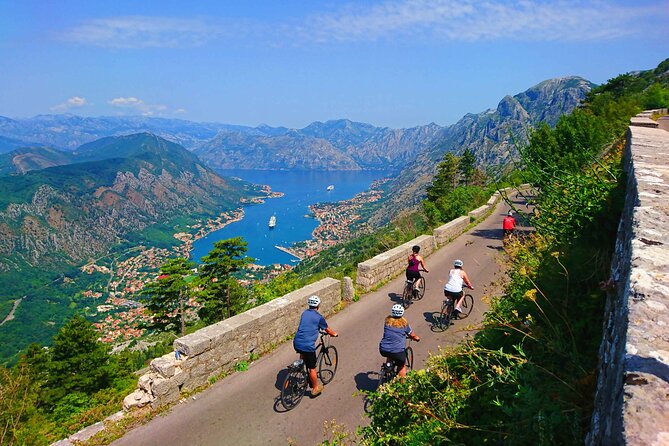 Bike tour - Panoramic downhill from Njeguši and Kotor serpentines - Key points before you book