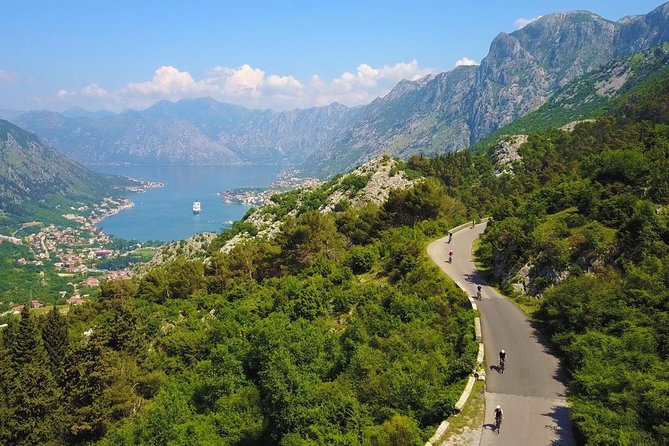 Epic 25 Turns Downhill Bike Descent w/ Panoramic Cable Car Ascent - From Škaljari to the mountain above Kotor