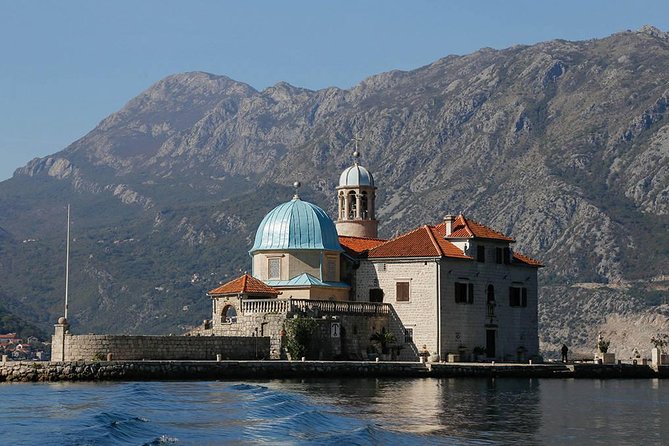Exciting And Historical Perast - Private tour - A short look at Perast by the water