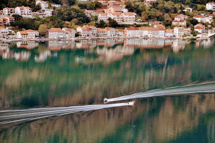 From Dubrovnik: Full-Day Group Tour of Montenegro Coast - Guides, languages, and the human side of the day