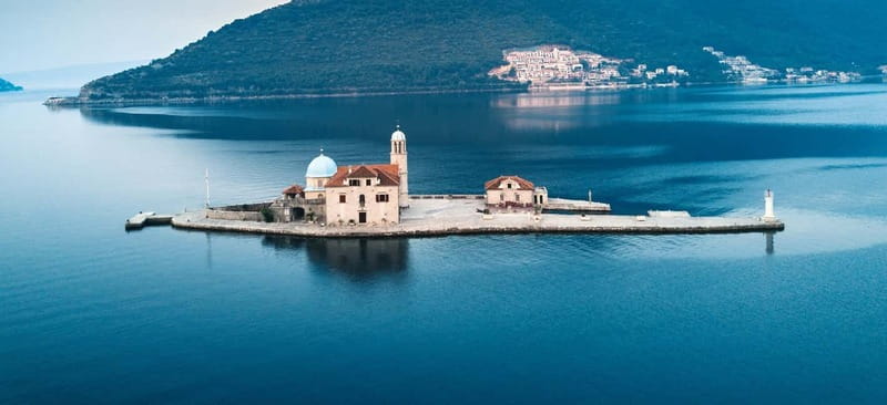 From Dubrovnik: Montenegro Boat Tour from Perast to Kotor - Guides, drivers, and the day’s organization