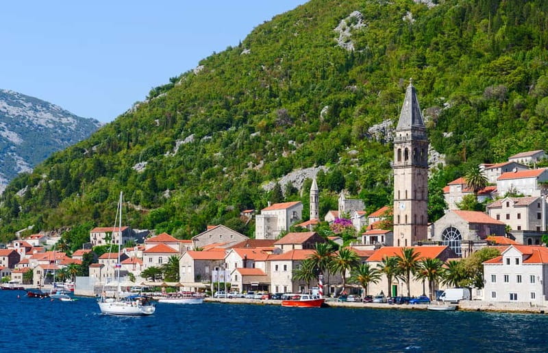 From Dubrovnik: Montenegro Coast Full-Day Trip - Perast: a 50-minute look at an old stone town