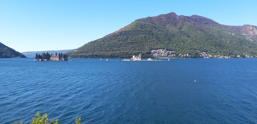 From Dubrovnik: Perast, Kotor & Budva Small-Group Day Trip - Budva for lunch, lanes, and a possible swim