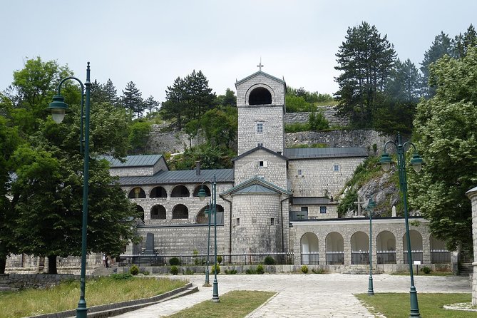 Gastronomy and Sightseeing in Montenegro - Lake Skadar & Cetinje Private Tour - What the private format adds