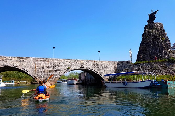 Kayak Guided Tour Skadar lake - Adventure in National park - Starting in Virpazar and getting organized