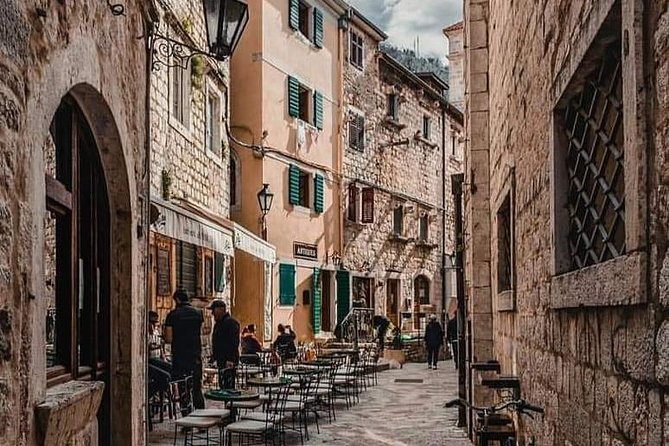 Kotor Old Town Small-Group Walking Tour - Timing, cancellations, and practical planning