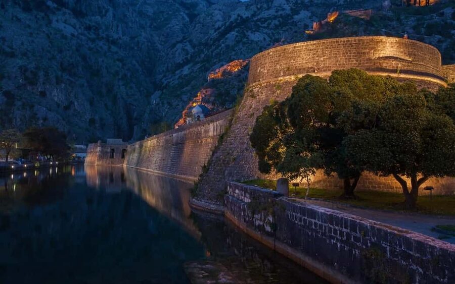 Montenegro & Bosnia 2 Countries in 1 Day Tour from Dubrovnik - Perast and the optional boat to Our Lady of the Rocks