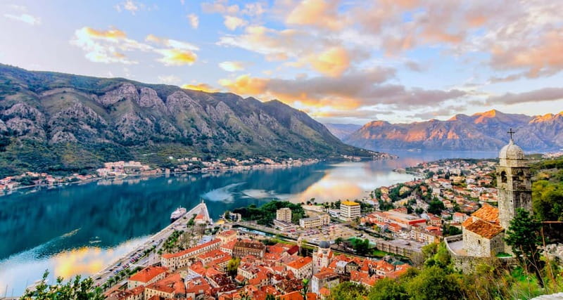 Montenegro Day Trip & Kotor Bay Short Boat Cruise - Perast and the first look at the bay