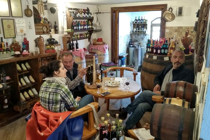 National parks and wine tasting (NP Lovcen, NP Skadar lake, Cetinje, Njegusi) - How the guides shape the day