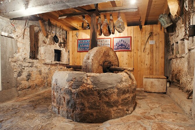 Olive oil farm to fork experience & short walking tour of Kotor - Learning to taste olive oil