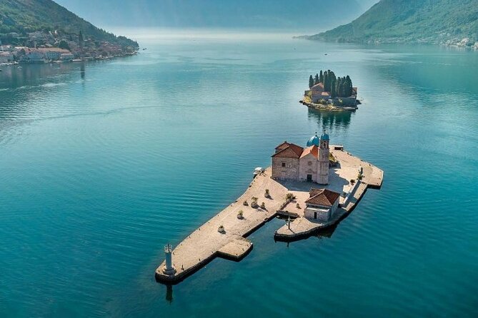 Perast-Our Lady Of The Rocks &Blue Cave-Private Tour Black Pearl - The captain and the private-boat advantage
