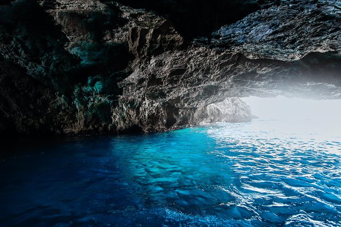 Private Boat for Large Groups: Blue Cave & Lady of the Rocks - Passing Perast from the water