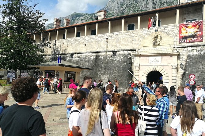 Private Kotor City Walking Tour - What the guides add to the experience