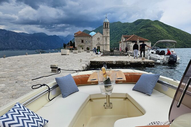 Private Lux 3.5h Speedboat Our Lady of the Rock and Blue Cave - Mamula Island and the old submarine tunnels