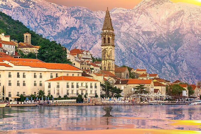 Private Speedboat Tour to Lady of the Rocks and Perast Old Town - Our Lady of the Rocks and its unusual foundation