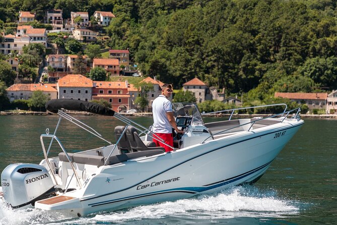Private tour - Blue Cave and Lady of the Rocks 3 hours tour - Why this short Kotor boat trip works