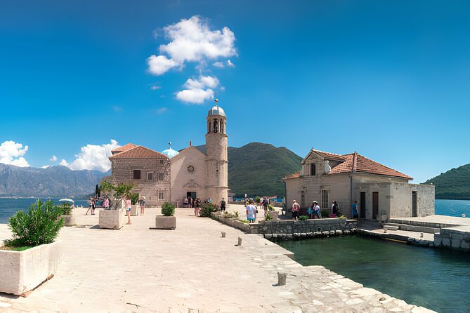 Private Tour Cable car -Kotor- Perast- our Lady of the Rocks - The guides make the private format worthwhile