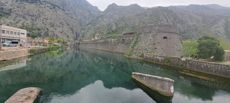 Private Tour: Montenegro Day Trip from Dubrovnik - Budva: seaside walls and time at your own pace