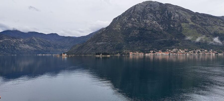 Private Tour: Montenegro Day Trip from Dubrovnik - Perast: a small town with a dramatic setting