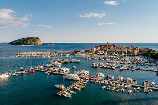 Private Transfer from Tivat airport to Budva or Becici - How the price works for couples and families