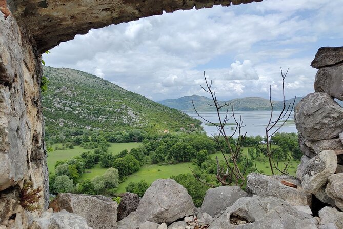 Skadar Lake on kayaks Experience with Spectacular Views - Who should book this kayaking trip