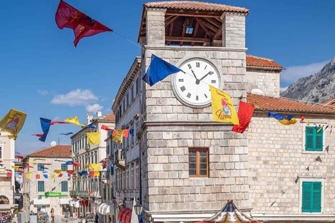 The Old Captain's Smile Tour in Kotor - Kotor Old Town and its unusual squares