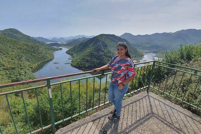 Wine tour- Family winery visit, food tasting & Skadar Lake boat cruise - What the private vehicle changes